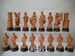 VINTAGE CHESS SET DOLFI LOUIS XV KING OF FRANCE K 4.75 inc + OLD BOX NO BOARD