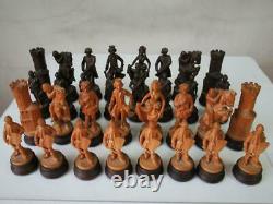 VINTAGE CHESS SET DOLFI LOUIS XV KING OF FRANCE K 4.75 inc + OLD BOX NO BOARD