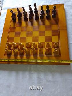 VINTAGE GAME-WOODEN BOX Large Masive CHESS With a FULL SET 32 Wooden PIECES