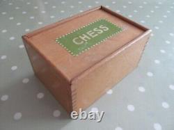 VINTAGE WEIGHTED WOODEN CHESS SET COMPLETE IN A WOODEN BOX KING 85mm JAQUES