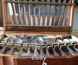 Vintage 41-piece stainless steel canteen & carving set + wooden box (6 settings)