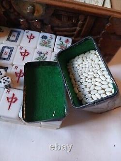 Vintage Mah Jong Game Set in Wooden Box 148 Butterscotch Tiles Mahjong Jongg