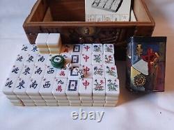 Vintage Mah Jong Game Set in Wooden Box 148 Butterscotch Tiles Mahjong Jongg