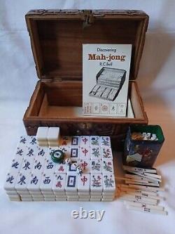 Vintage Mah Jong Game Set in Wooden Box 148 Butterscotch Tiles Mahjong Jongg