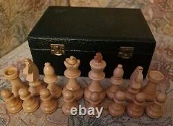 Vintage WEIGHTED Wooden Chess SET COMPLETE in a JAQUES Box KING 75mm