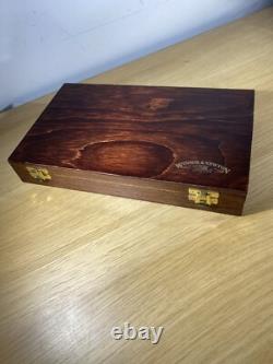 Vintage Winsor and Newton acrylic paint set in beautiful Wooden Box Unused