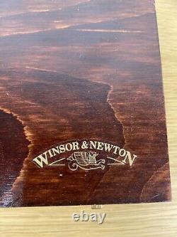 Vintage Winsor and Newton acrylic paint set in beautiful Wooden Box Unused