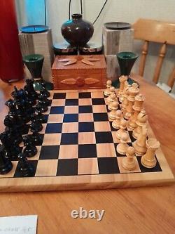 Vintage Wooden Chess Set In Wooden Box, Weighted, Felted, Lacquered, VGC