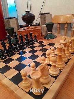 Vintage Wooden Chess Set In Wooden Box, Weighted, Felted, Lacquered, VGC